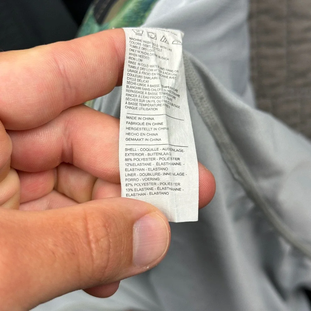 Saxx tag faded